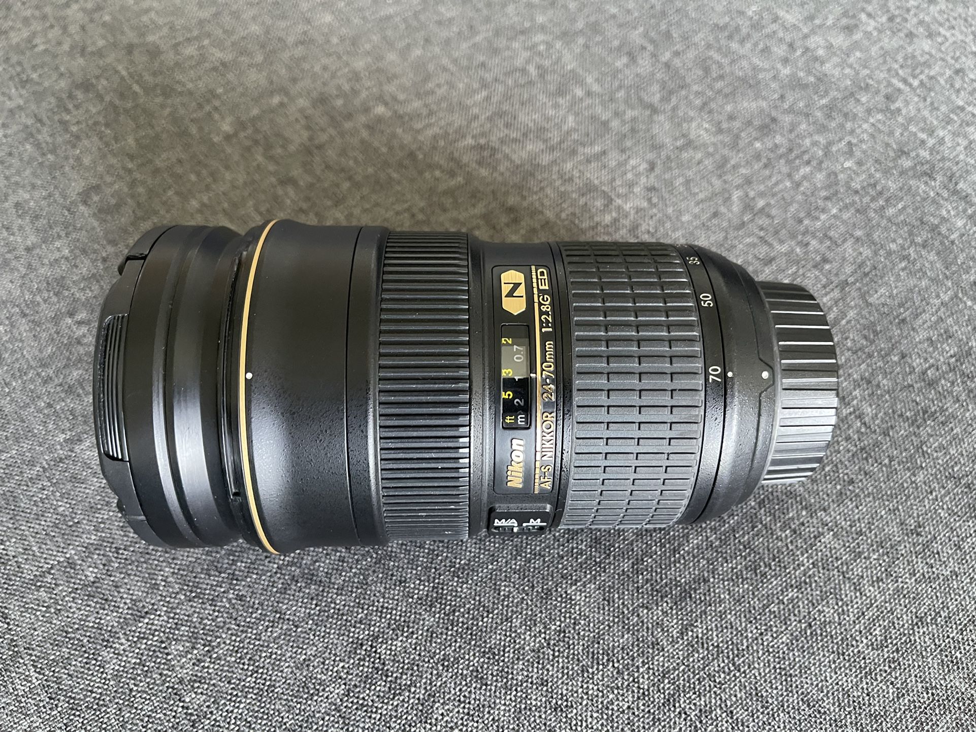 Nikon AF-S NIKKOR 24-70mm f/2.8G ED Lens USA