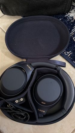 Sony noise canceling headphones