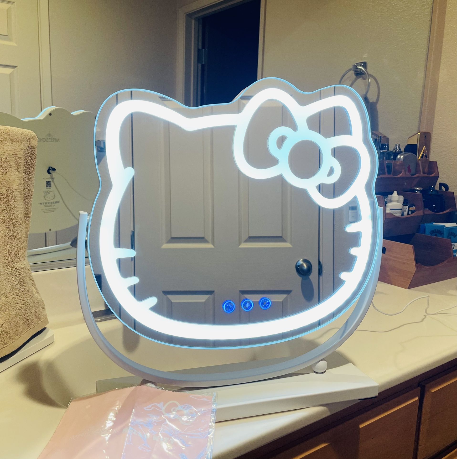 Hello Kitty vanity mirror