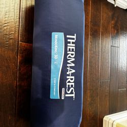 Thermarest Sleeping Pad Camping MondoKing 3D L