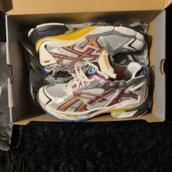 Balenciaga Runner Sneakers 