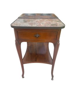 De Bournais Table (Rafraichissoir)
