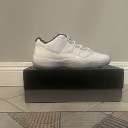Jordan 11 retro legend blue low