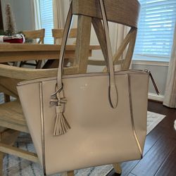 Kate Spade Purse - Like New!