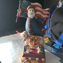 Santa statue 