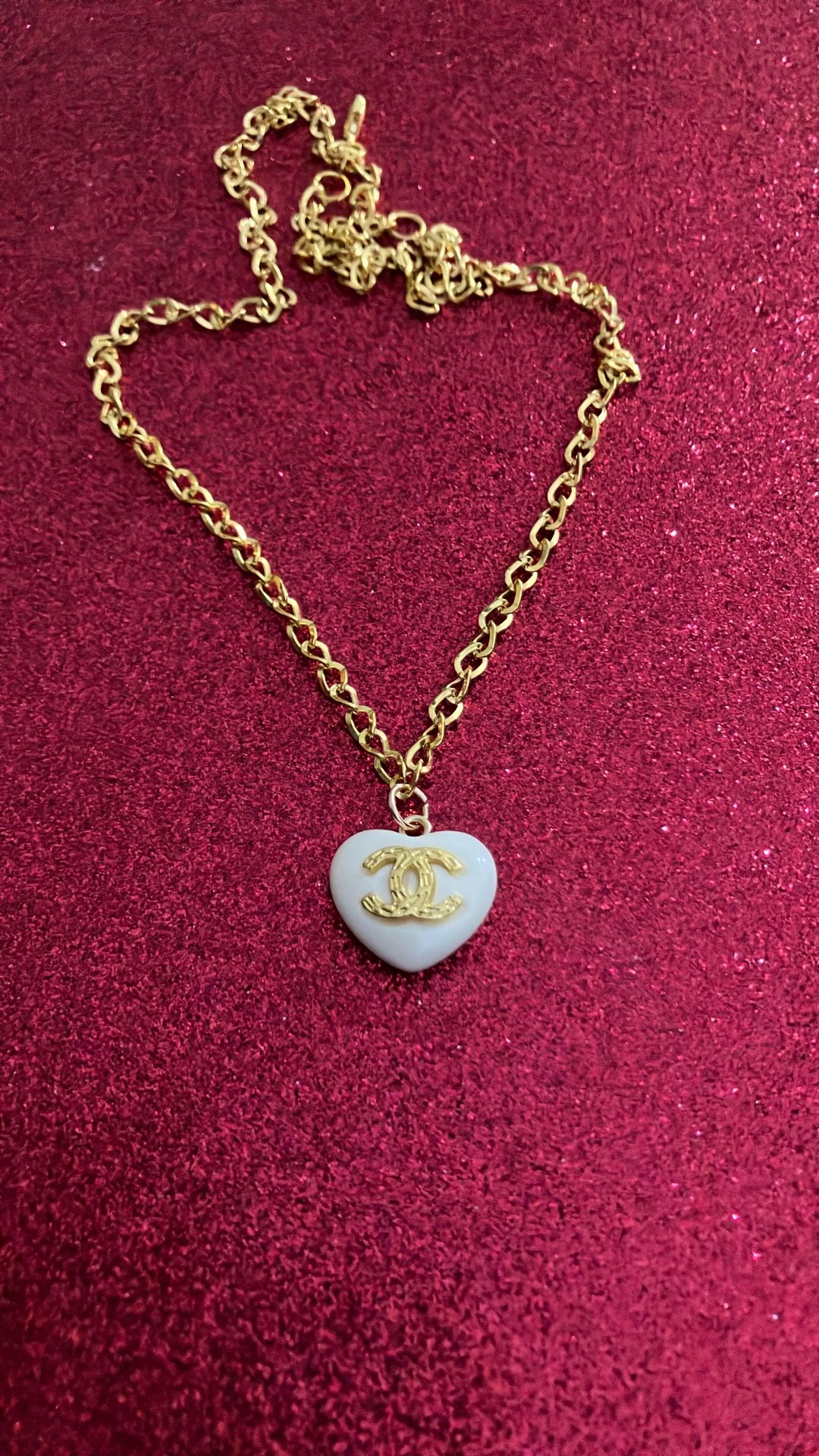 CC NECKLACE 