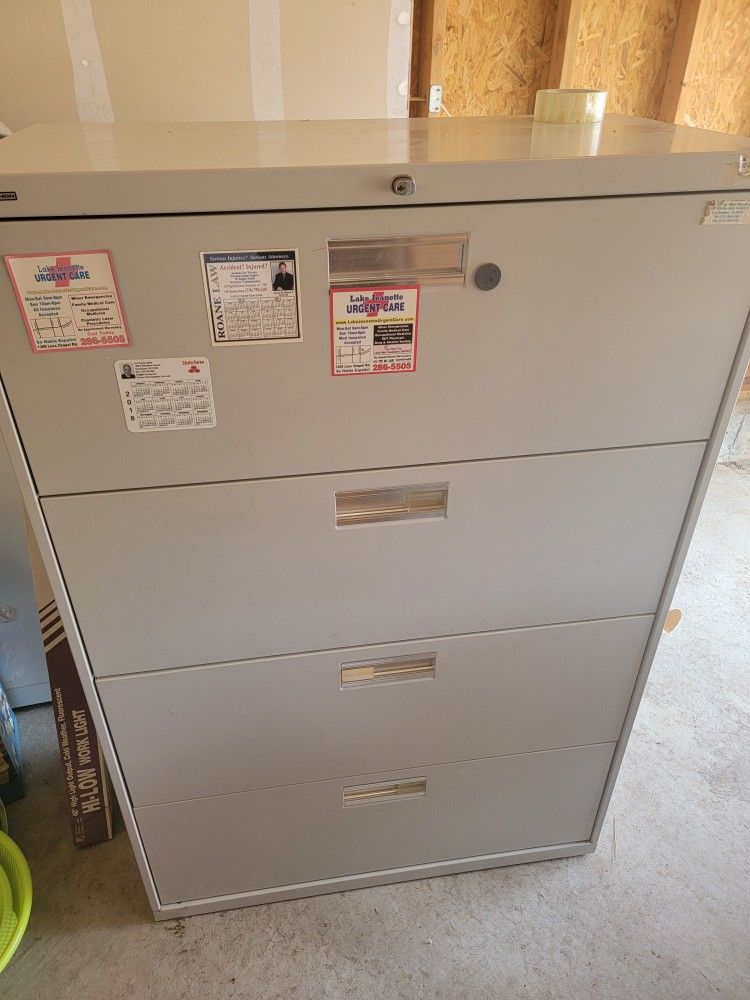Nice Metal Cabinet With Lock