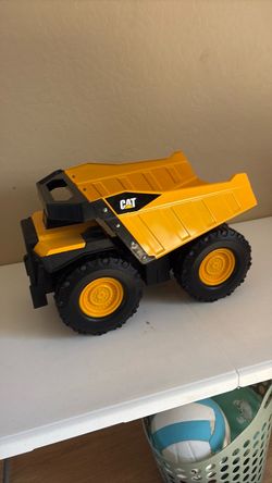 CAT toy truck