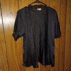 🩷  Night Shift S-m - Still Available 