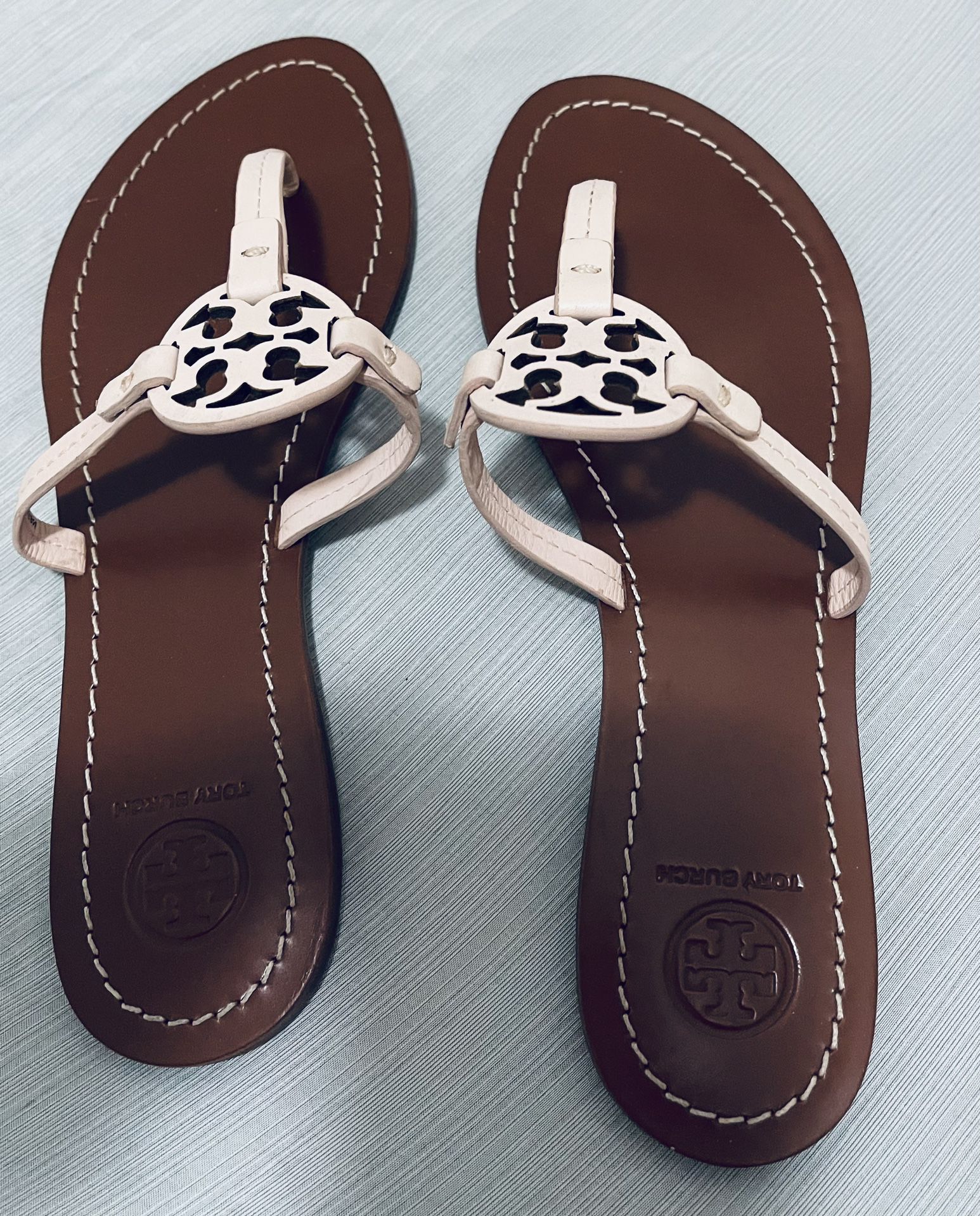 Tory Burch Size 7.5 Excellent Conditions Original Price $225