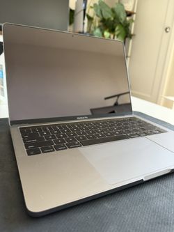 MacBook Pro 13” (A2159) – NOT TURNING ON / For Parts or Repair