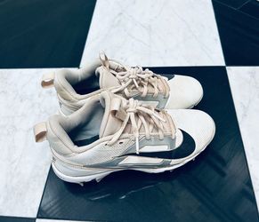 Size 5 Youth Nike cleats