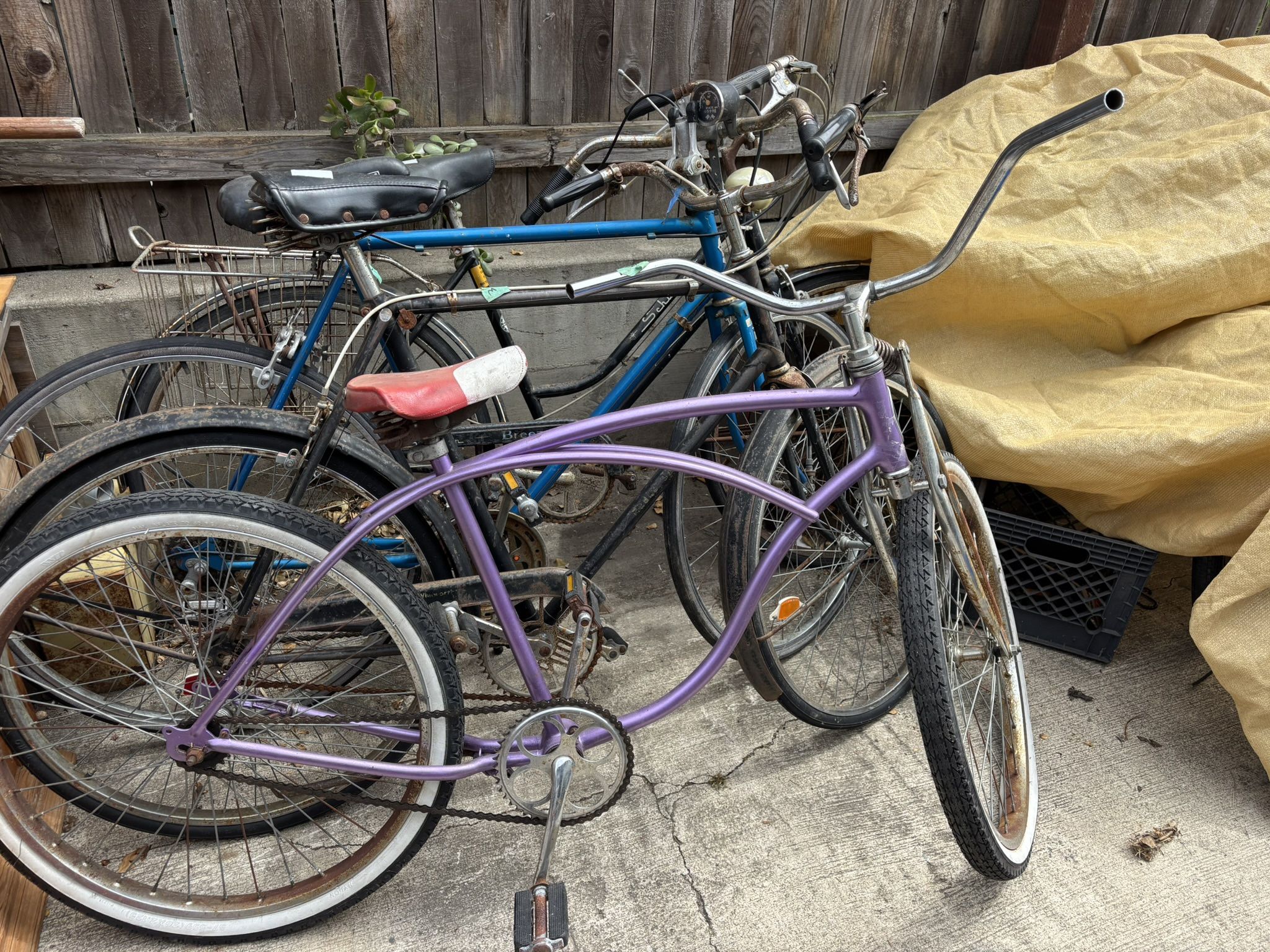 Bikes / bike parts