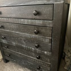 Set of 2 Nightstands End Tables