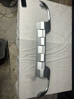 2020-2023 Ford Explorer Platinum/ King Ranch Rear Valance OEM New Painted 