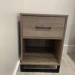Nightstand 1 Drawer 