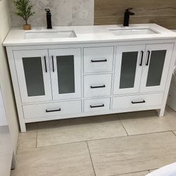 60” Bathroom Vanity Cabinet New Solid Wood Fully Assembled Softclose Drawers Doors Quartz Top 2 Sinks Ready For Pick Up Today