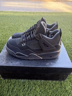 Jordan 4 black cat