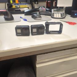 2 GoPro 8's With One Media mod