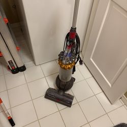 Dyson Vacuum