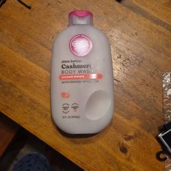 Eos. Shea Butter Cashmere Body Wash Coconut Waters
