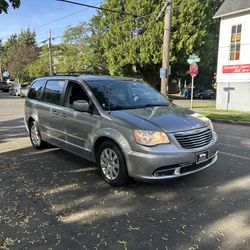2014 Chrysler Town & Country