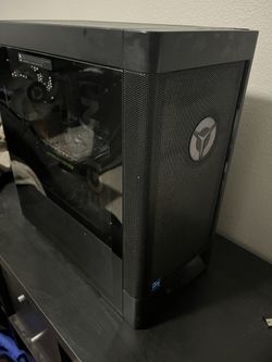 GAMING PC AND ACCESSORIES BUNDLE