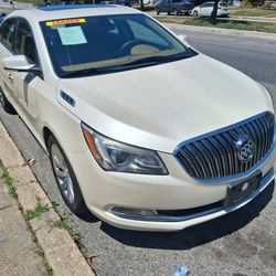 2014 Buick LaCrosse Leather Group - V6 Luxury Sedan - $6,500