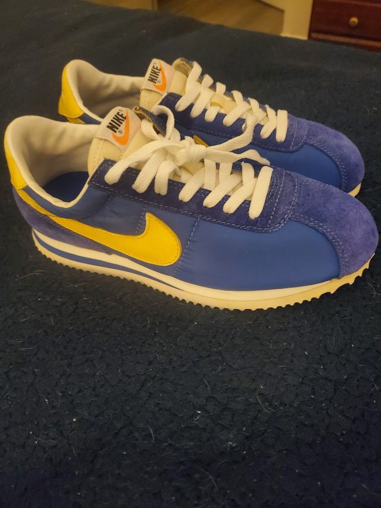 Nike Cortez