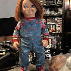Chucky 1/1 Good guy Doll Hard Body Talks Rare