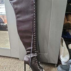 Open Toed Heeled Thigh High Boots
