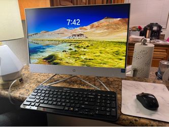 22” HP All In One Desktop