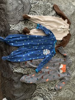 Boys baby clothing and shoes Clothing sizes 0 to 9 months