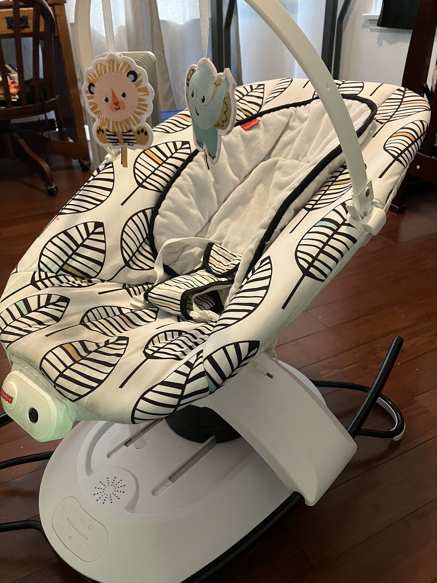 Fisher Price Motorized Baby Rocker And Swing