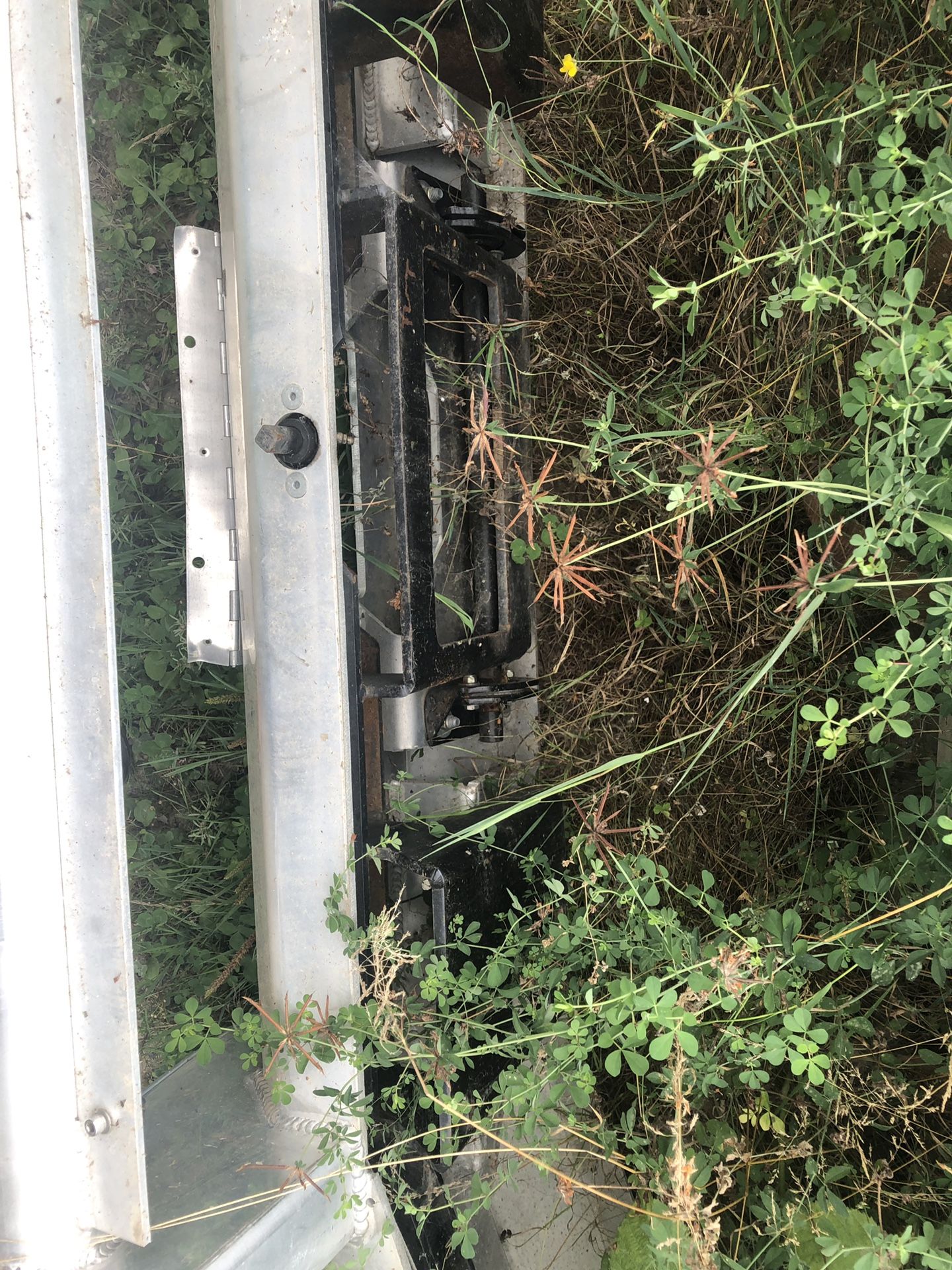 Cattle guard big truck grill cover semi truck for Sale in Lake Stevens