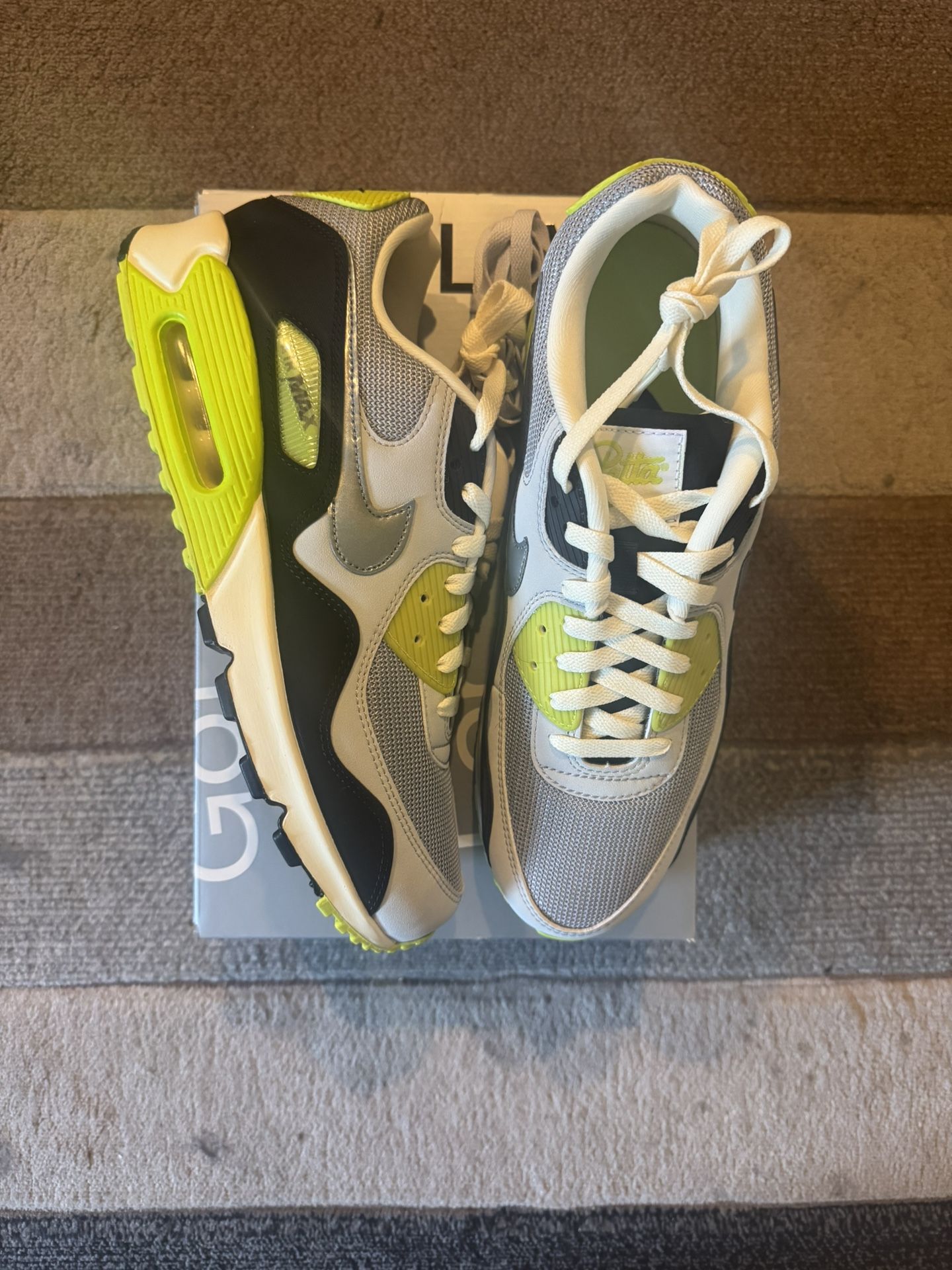 Patta x Airmax 90 Size 11