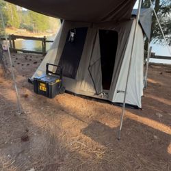 10 X 10 FT. FLEX-BOW DELUXE CANVAS CAMPING TENT