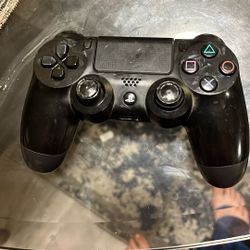 PS4 Controller 