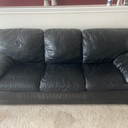 Black Leather Couch 