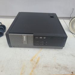 Dell Desktop Small. Model 7020, Pentium 7 Running Windows 10