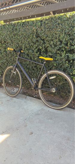 Sole Fixie bike (56 cm)