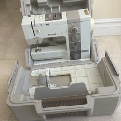 BERNINA Record 932 Electronic Sewing Machine