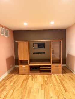 Tv entertainment center