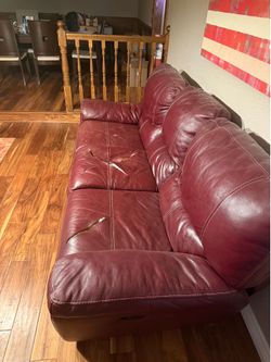 Leather sofa (Free)