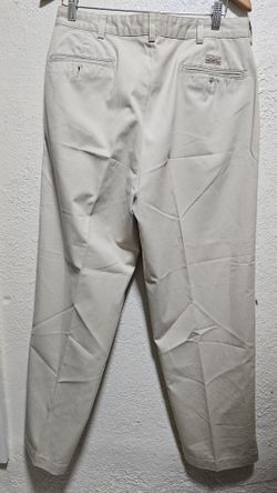 Ralph Lauren Andrew pant Men 32x33 Adul kakie color polo chino**Flat Front Stretch Classic fit style 
Excellent condition 
No rips or stains 
100% cot