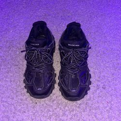 Balenciaga tracks