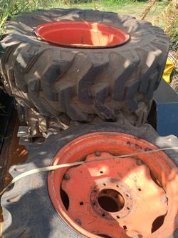 Backhoe Tires