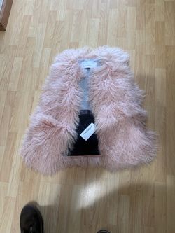 Intuition paris size 38 fur vest pink new with tags