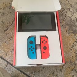 Nintendo Switch 