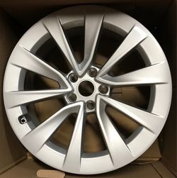 1 Tesla Model 3 Sport wheel 19” rim